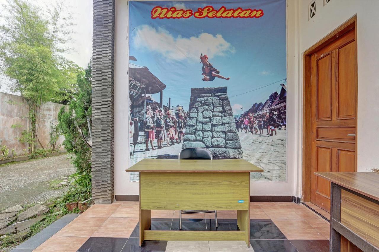 Hotel Wisma Ck Kebumen Exterior photo